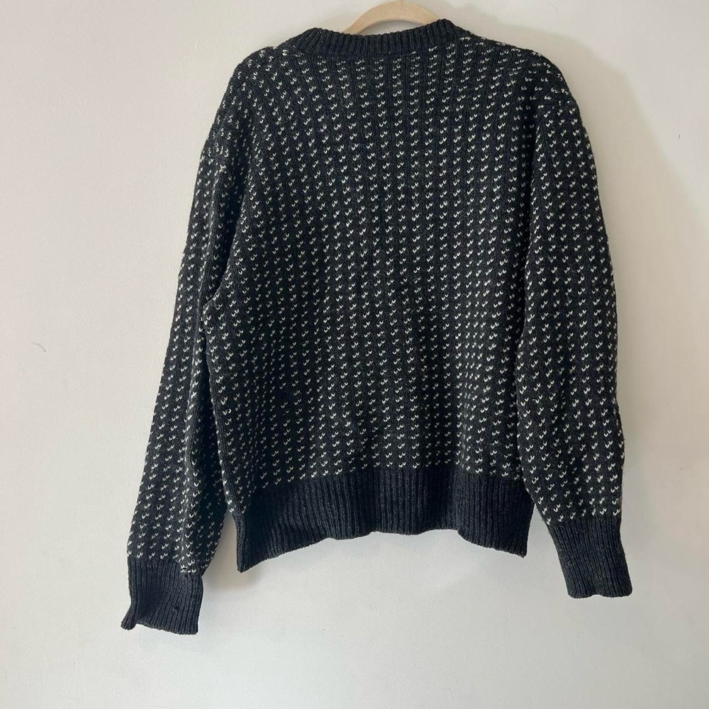 Cozy Black and White Knit Sweater - Picture 3 of 5